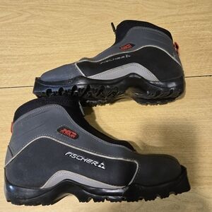 Fischer Cross Country Ski Boots Sz 41